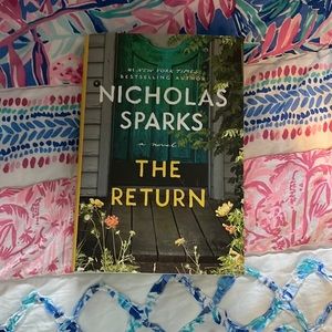 NEW Nicholas Sparks The Return Hard Cover Novel